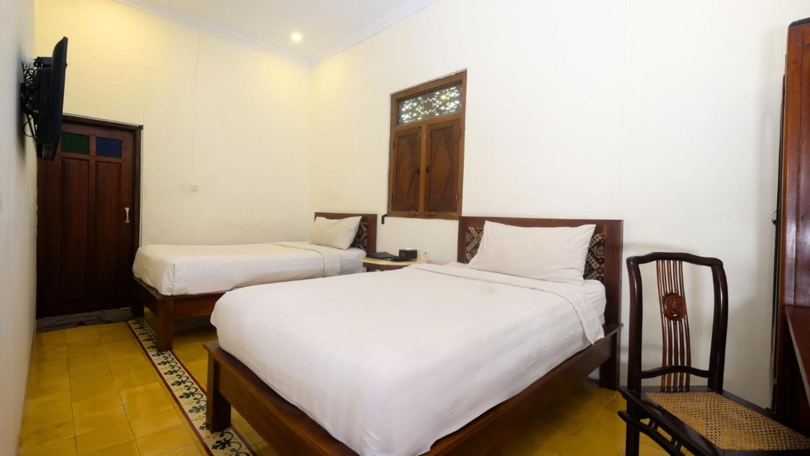 The Mangkoro Hotel By Sinergi Baturetno Esterno foto