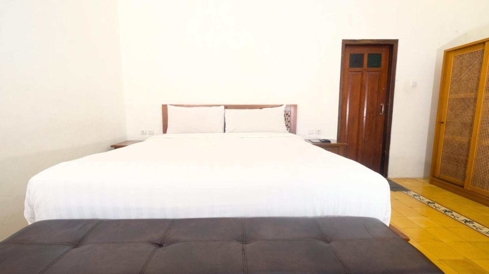 The Mangkoro Hotel By Sinergi Baturetno Esterno foto